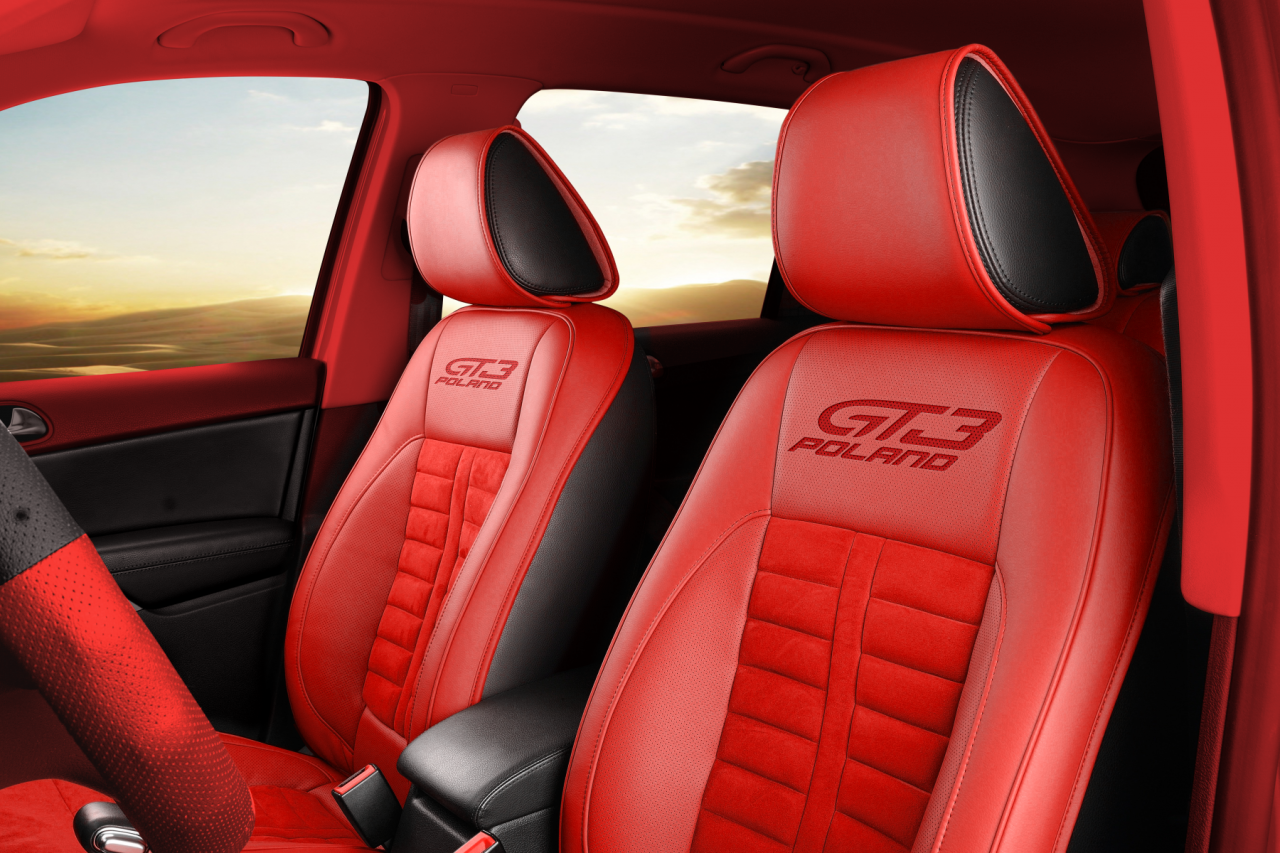 Projekt Logo dla teamu GT3 Poland - wizualizacja na tapicerce.