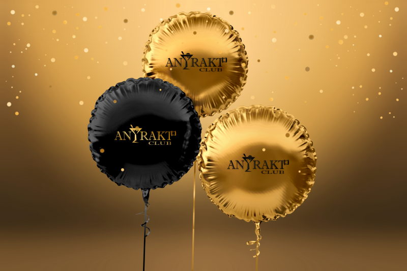 Projekt Logo dla Antrakt Club - wizualizacja na balonach